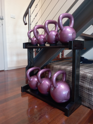 ../../_images/kettlebells.png